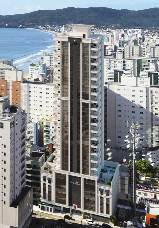 Torre da ARS Kammer na Meia Praia, em Itapema
